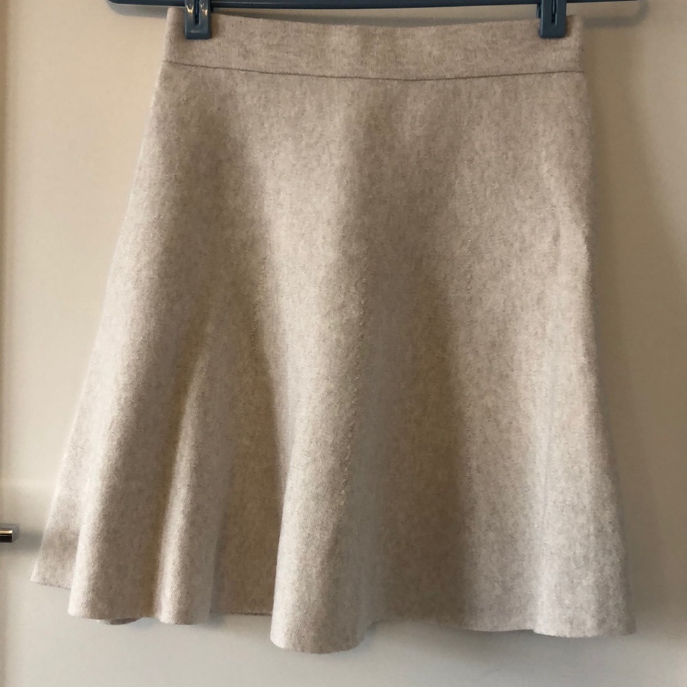 🤍 Club Monaco Skirt | soft cream off-white circle skirt with elastic waist